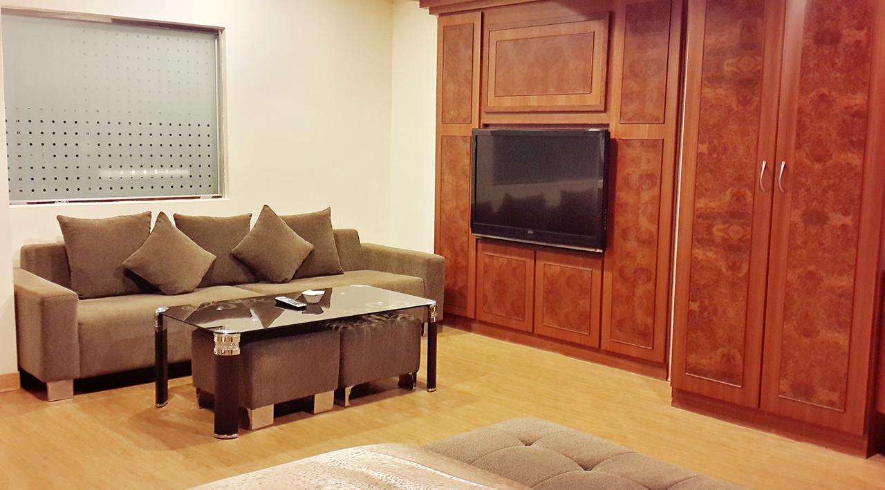 Jing Jing Holiday Hotel Kaohsiung Luaran gambar